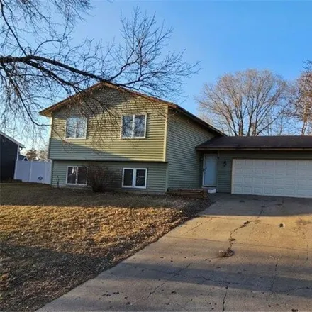 Rent this 4 bed house on 917 124th Lane Northwest in Coon Rapids, MN 55448