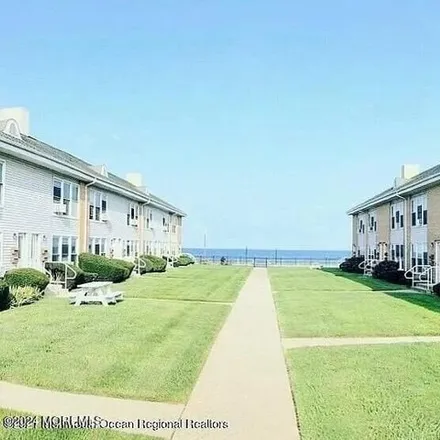 Rent this 1 bed apartment on University Bluffs in Ocean Avenue, Long Branch