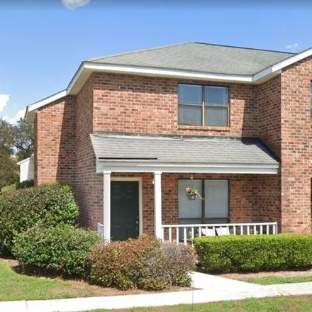 Rent this 2 bed house on 1428 Dove Run Drive in Creek Point, Charleston