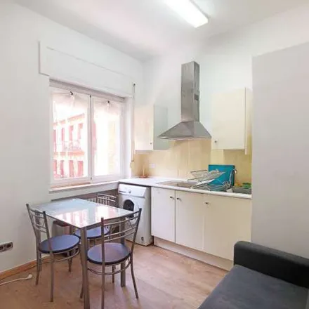 Image 4 - La Pomarada, Calle del Conde Duque, 28015 Madrid, Spain - Apartment for rent