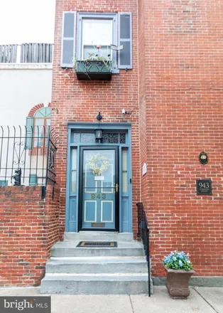 Image 5 - Trade Winds Bed and Breakfast, 943 Lombard Street, Philadelphia, PA 19147, USA - Townhouse for sale