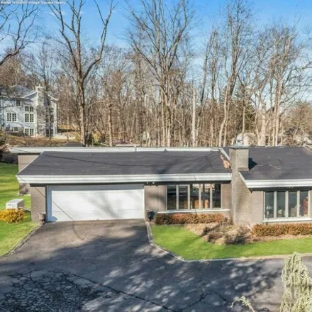 Buy this 4 bed house on 78 Fawnhill Road in Upper Saddle River, Bergen County