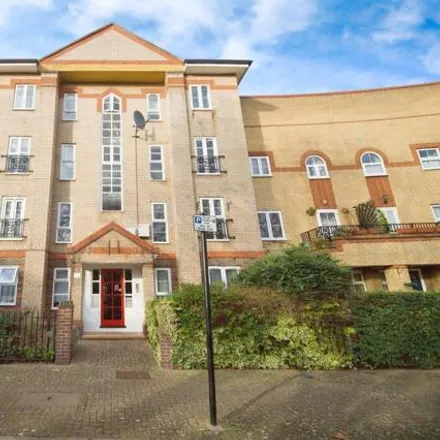 Buy this 1 bed apartment on Viscount Drive in London, E6 5XQ