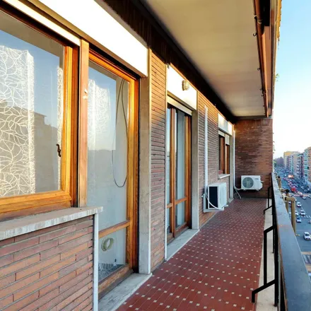 Image 2 - Via Cerreto di Spoleto, 00181 Rome RM, Italy - Apartment for rent