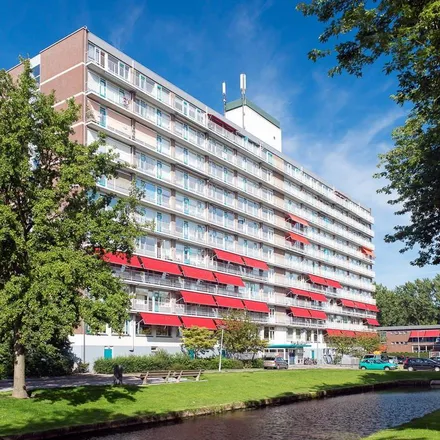 Rent this 1 bed apartment on Hoge Boekenrode in Boekenrode, 3085 JJ Rotterdam