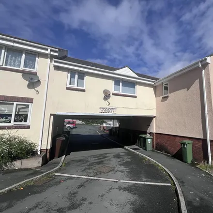 Rent this 2 bed apartment on Jubilee Terrace in Plymouth, PL4 9LF