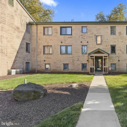 Buy this 2 bed condo on 8359 Westview Road in Bellefonte, New Castle County