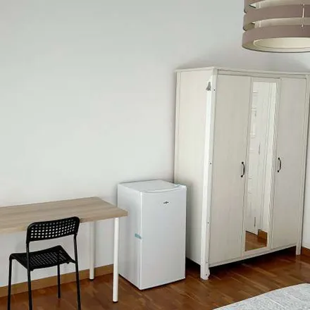 Rent this 6 bed apartment on Hotel Dimar in Gran Via del Marqués del Túria, 46005 Valencia