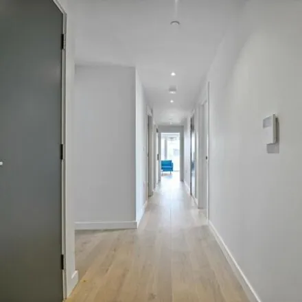 Rent this 2 bed room on Bridge House in 4 Parkes Street, London