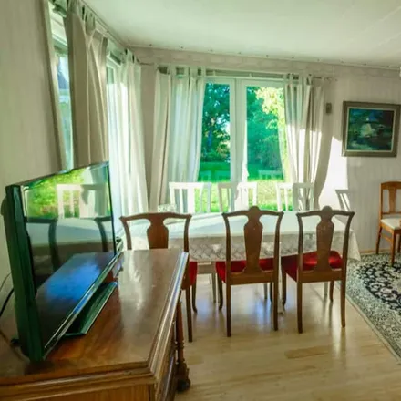 Rent this 2 bed house on 523 30 Ulricehamn