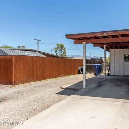 Image 7 - 6613 E Calle Herculo, Tucson, Arizona, 85710 - House for sale