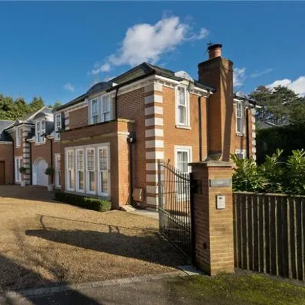 Buy this 5 bed house on Cobbetts Hill in Elmbridge, KT13 0UB