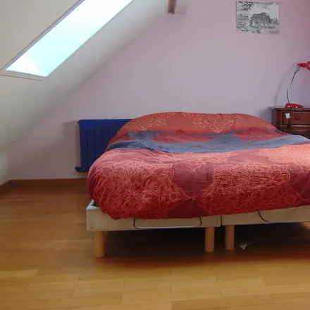 Rent this 4 bed house on Chemin de la Cote in 38250 Lans-en-Vercors, France