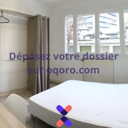 Rent this 3 bed apartment on 6 Rue Hippolyte Müller in 38100 Grenoble, France