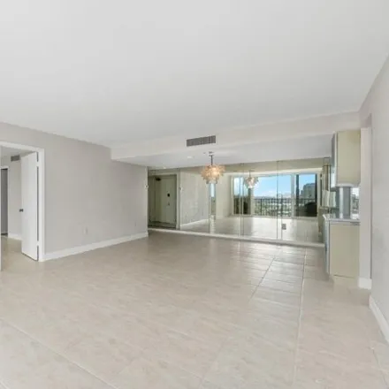 Image 3 - 5698 North Flagler Drive, West Palm Beach, FL 33407, USA - Condo for sale
