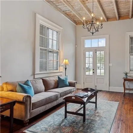 Image 4 - 802 Harmony St, New Orleans, Louisiana, 70115 - House for sale