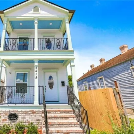 Rent this 3 bed house on 2431 Iberville Street in New Orleans, LA 70119
