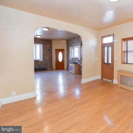 Image 6 - 2012 Mifflin Street, Philadelphia, PA 19145, USA - Townhouse for sale