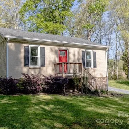 Buy this 2 bed house on 1529 Riley Street in Albemarle, NC 28001