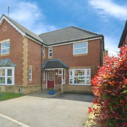 Buy this 4 bed house on Merlin Way in Abbots Langley, WD25 7GJ