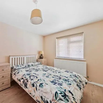 Image 3 - 19 Dyne Road, London, NW6 7XB, United Kingdom - Apartment for sale