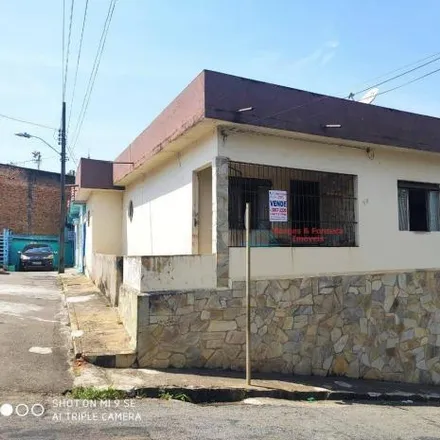 Image 2 - Rua Dona Emerenciana, Catanduvas, Varginha - MG, 37005-510, Brazil - House for sale