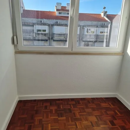 Rent this 2 bed apartment on Portuguese Red Cross Hospital in Rua Duarte Galvão 54, 1549-008 Lisbon