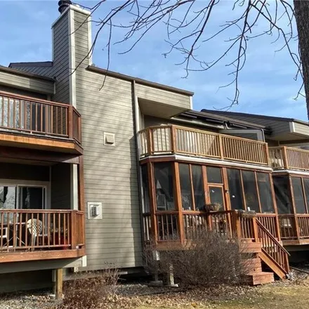 Buy this 2 bed condo on Villa Lane in Hill City, Aitkin County