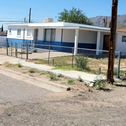 Rent this 3 bed house on 6291 North Stevens Street in El Paso, TX 79904