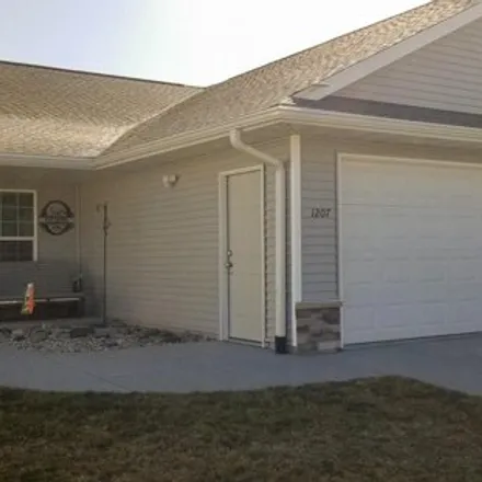 Buy this 3 bed condo on Prairie View Trail in Platteville, WI 53818