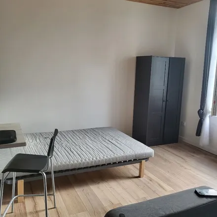 Rent this 1 bed apartment on 6 Rue du Collège in 02200 Soissons, France