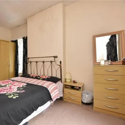 Image 7 - Elysium Bridging, 105 Rochdale Road, Shaw, OL2 7JT, United Kingdom - House for sale