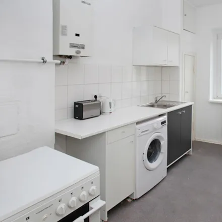 Image 3 - Nackenheimer Weg 28A, 12099 Berlin, Germany - Room for rent