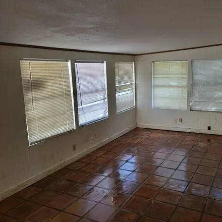 Image 7 - 989 North Boulevard, Universal City, Bexar County, TX 78148, USA - House for sale