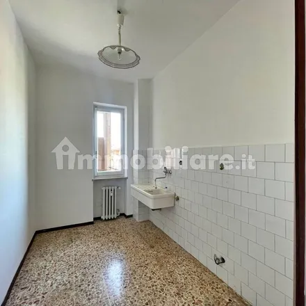 Image 3 - Via Riviera 35e, 27100 Pavia PV, Italy - Apartment for rent