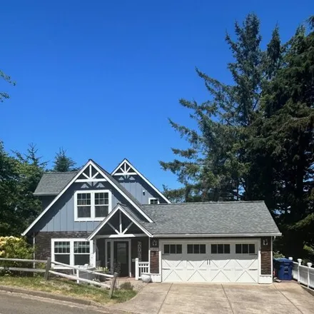 Buy this 3 bed house on 2402 Northeast 27th Drive in Lincoln City, OR 97367