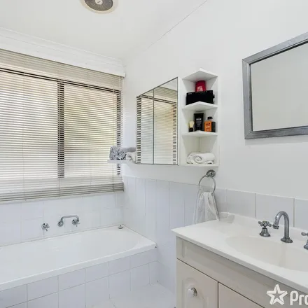 Image 5 - Fagin Way, Forrestfield WA 6075, Australia - Apartment for rent