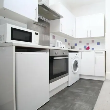 Image 2 - Sussex Heights, Saint Margaret's Place, Brighton, BN1 2FD, United Kingdom - Apartment for sale