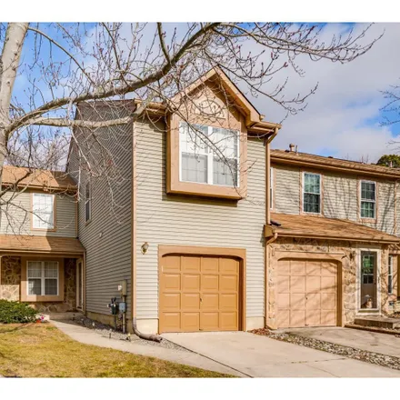 Rent this 3 bed townhouse on 164 Kettlebrook Drive in Mount Laurel Township, NJ 08054