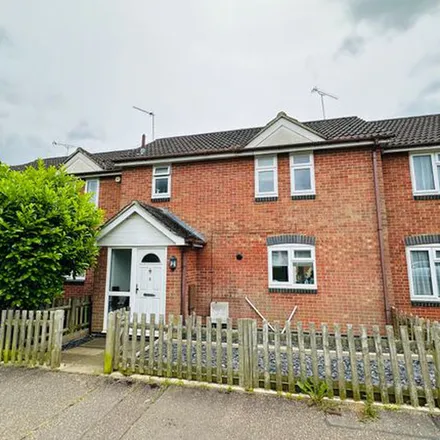 Rent this 3 bed townhouse on Smallshoes in Barrack Road, Essex