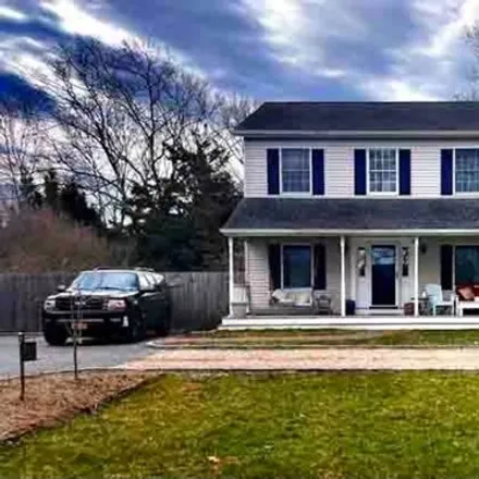 Buy this 3 bed house on 4538 Noyac Road in Noyack, Suffolk County