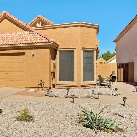 Buy this 3 bed house on 1500 East Commerce Avenue in Gilbert, AZ 85234