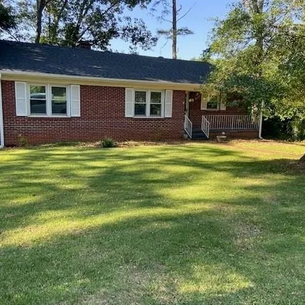 Rent this 3 bed house on 603 Cherry Road in Clemson Heights, Clemson