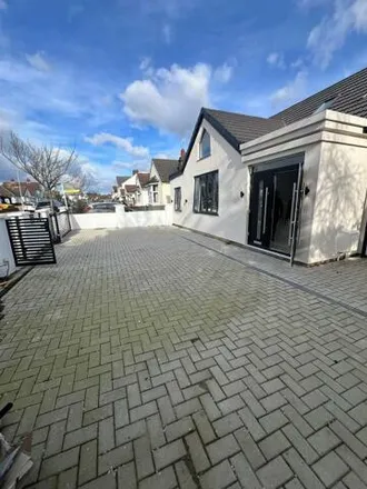 Buy this 5 bed house on Ashley Avenue in London, IG6 2JF