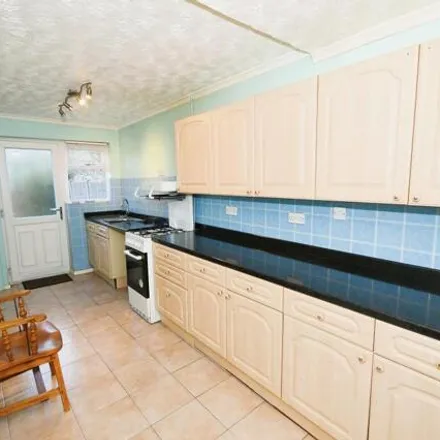 Image 5 - Bittern Way, Lincoln, LN6 0JG, United Kingdom - Townhouse for sale