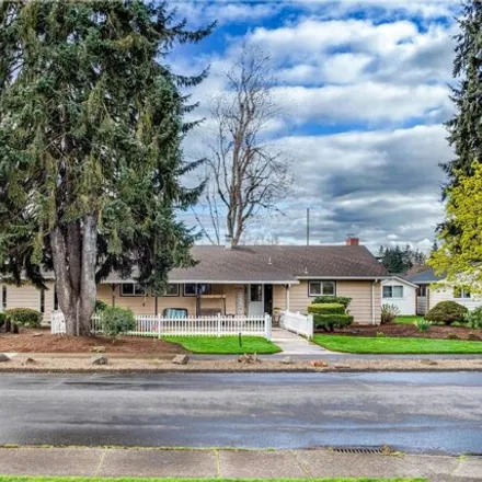 Buy this 4 bed house on 3096 Sorrel Way in Eugene, OR 97401