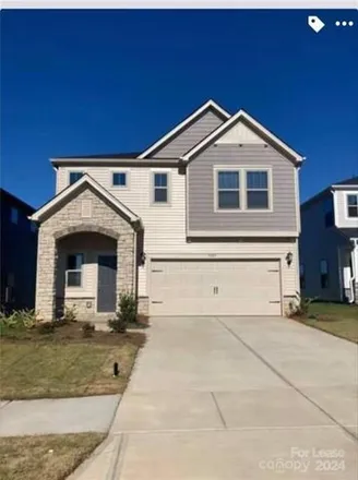 Rent this 3 bed house on 5009 Shadbush Road in Charlotte, NC 28215