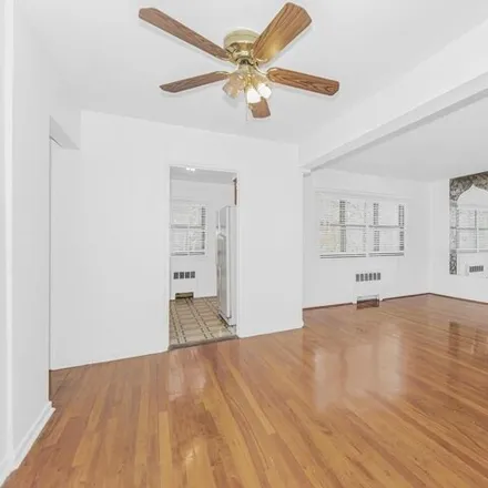 Image 7 - 30 Fleetwood Ave Apt 3D, Mount Vernon, New York, 10552 - Apartment for sale