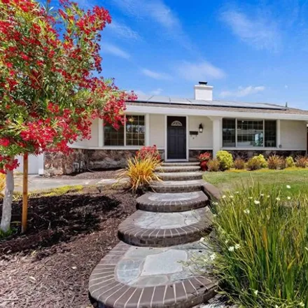 Buy this 5 bed house on 1142 Lomitas Avenue in Livermore, CA 94550