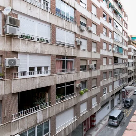 Image 7 - Calle Infanta Beatriz, 18002 Granada, Spain - Room for rent